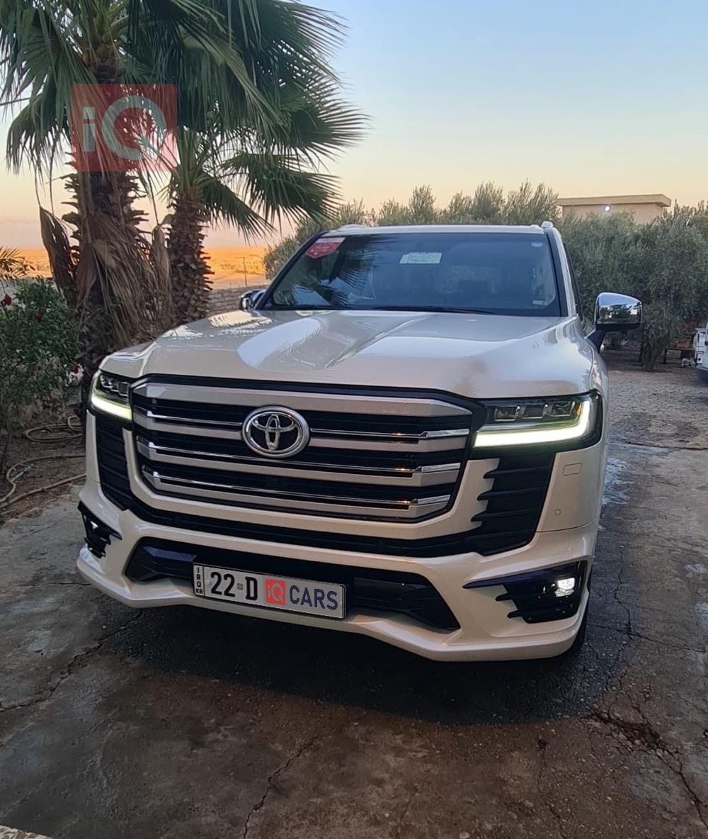 تويوتا لاندكروزر